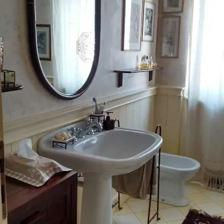 Ca' Mia Ca' Tua Couette-café