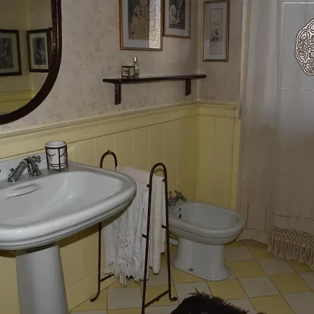 Ca' Mia Ca' Tua Alojamento de Acomodação e Pequeno-almoço La Loggia